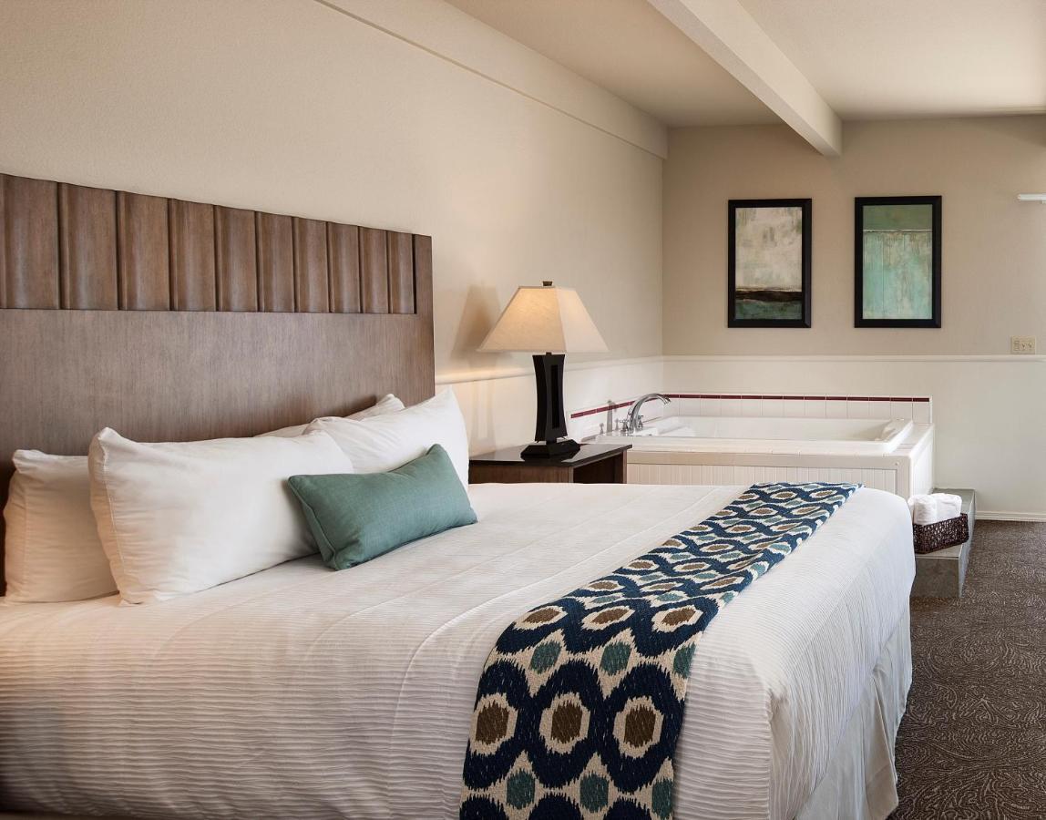 Cambria Landing Inn And Suites المظهر الخارجي الصورة