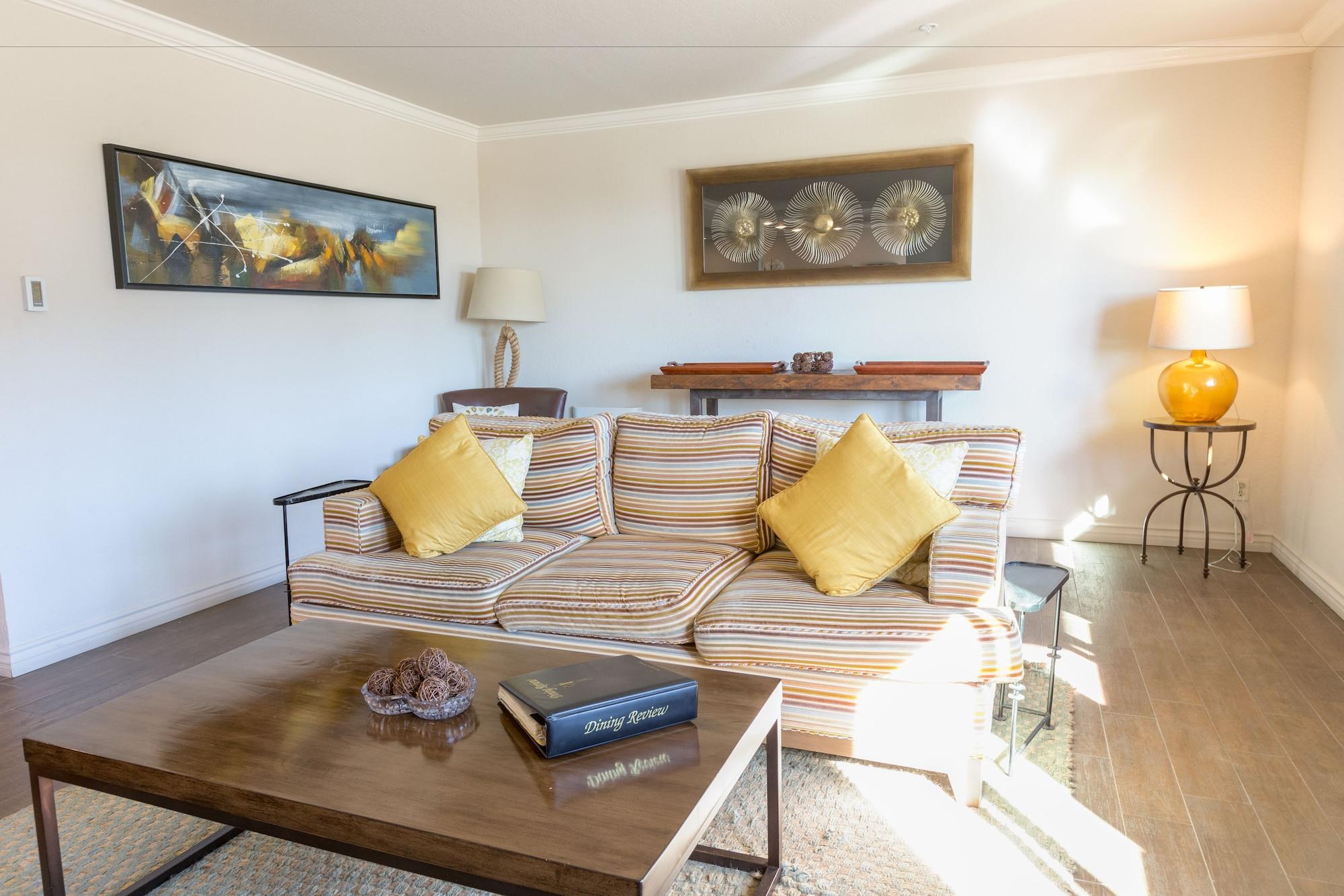 Cambria Landing Inn And Suites المظهر الخارجي الصورة