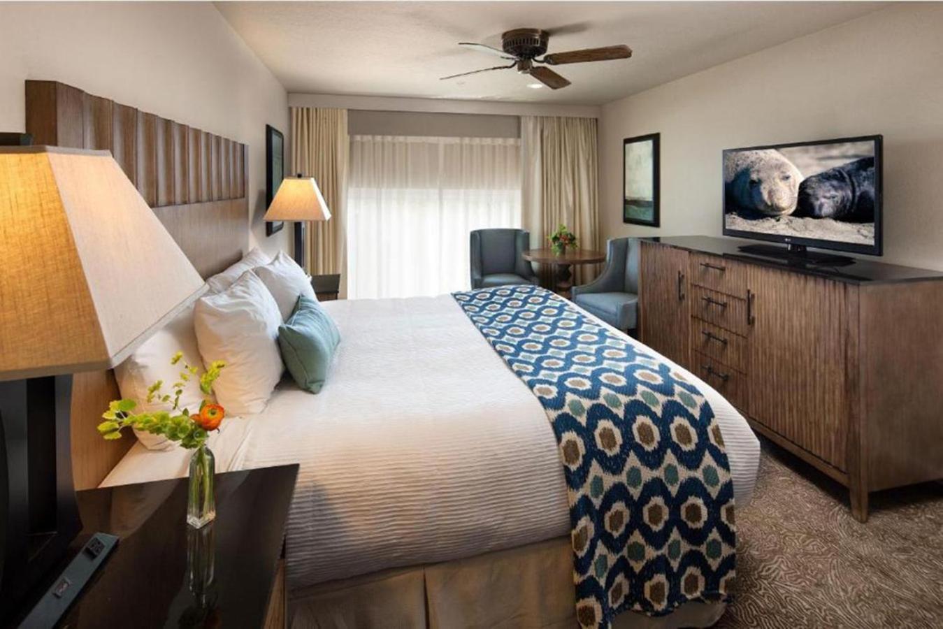 Cambria Landing Inn And Suites المظهر الخارجي الصورة