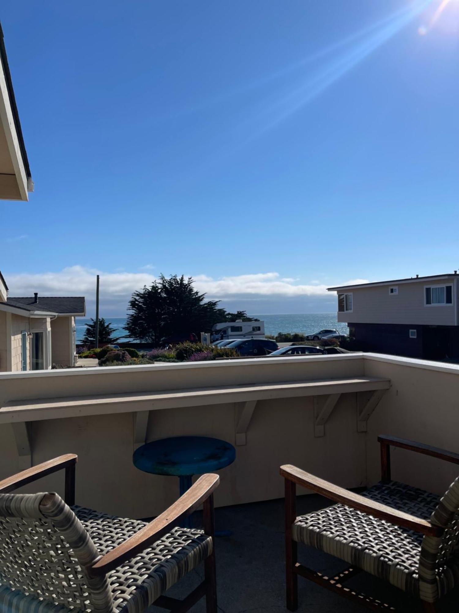 Cambria Landing Inn And Suites المظهر الخارجي الصورة